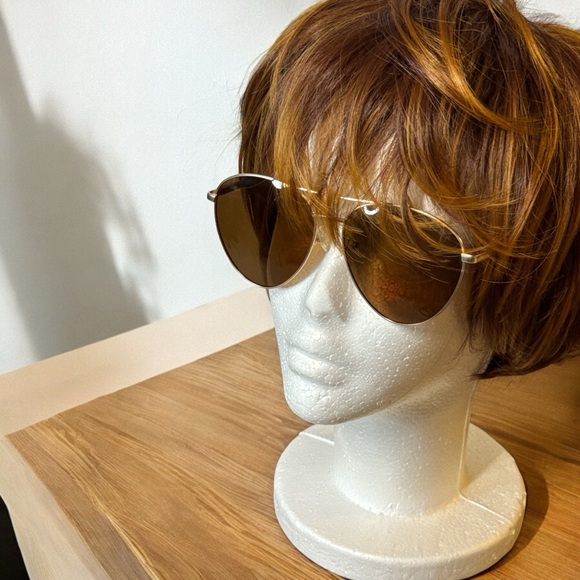 I-Sea Sunglasses, Wide Aviators, Amber Lens, Gold Tone Frames, “Charlie” - Picture 3 of 7